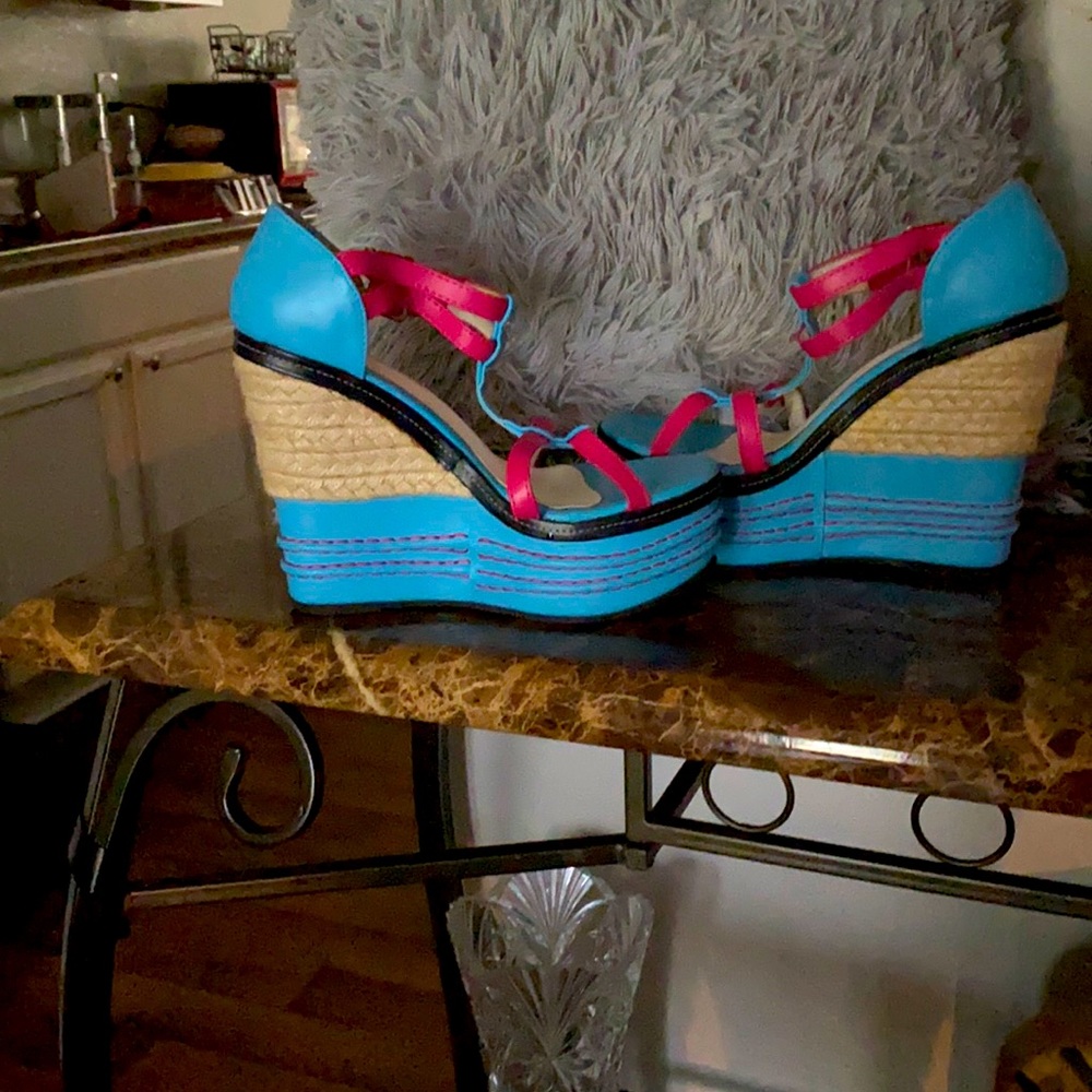 Cute wedge heel